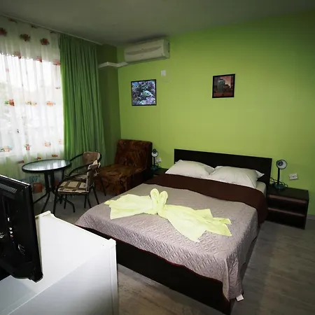 Zoya Vendégház 2*